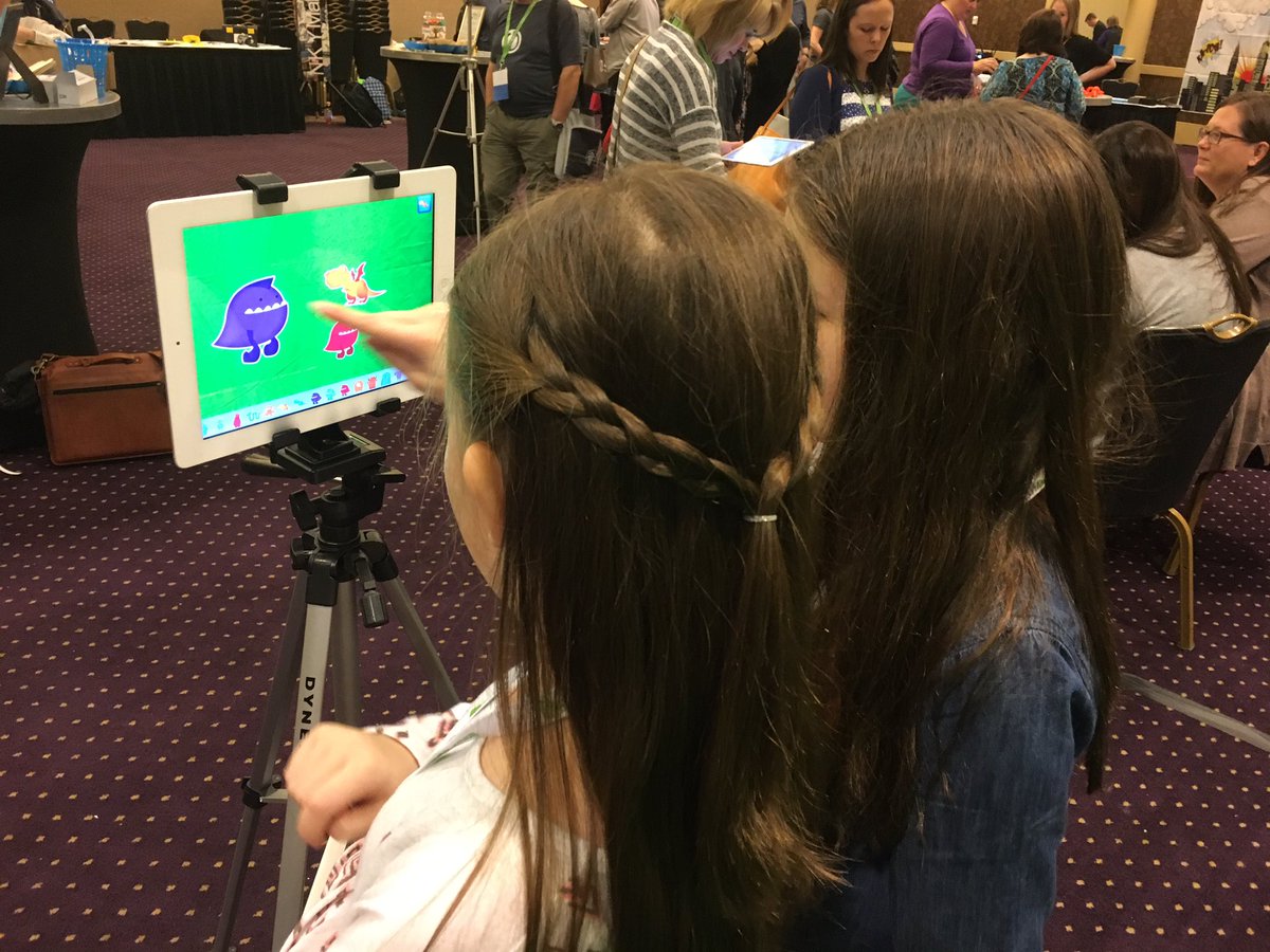 heidinelt's tweet photo. Come to the #kygoplayground at #kyste17 to learn about how to use a green screen with these @EminenceSchools kids @KyGoPlay @TLJamesA https://t.co/abWvrcjHbH