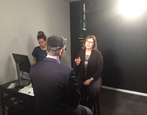 PhoenXGroup's tweet photo. Phoenix CEO, Tracy Doyle, sat down with @MMMnews editor-in-chief Mark Iskowitz to discuss industry trends. #medcomm #PhoenixDifference https://t.co/6I17vR4nVI