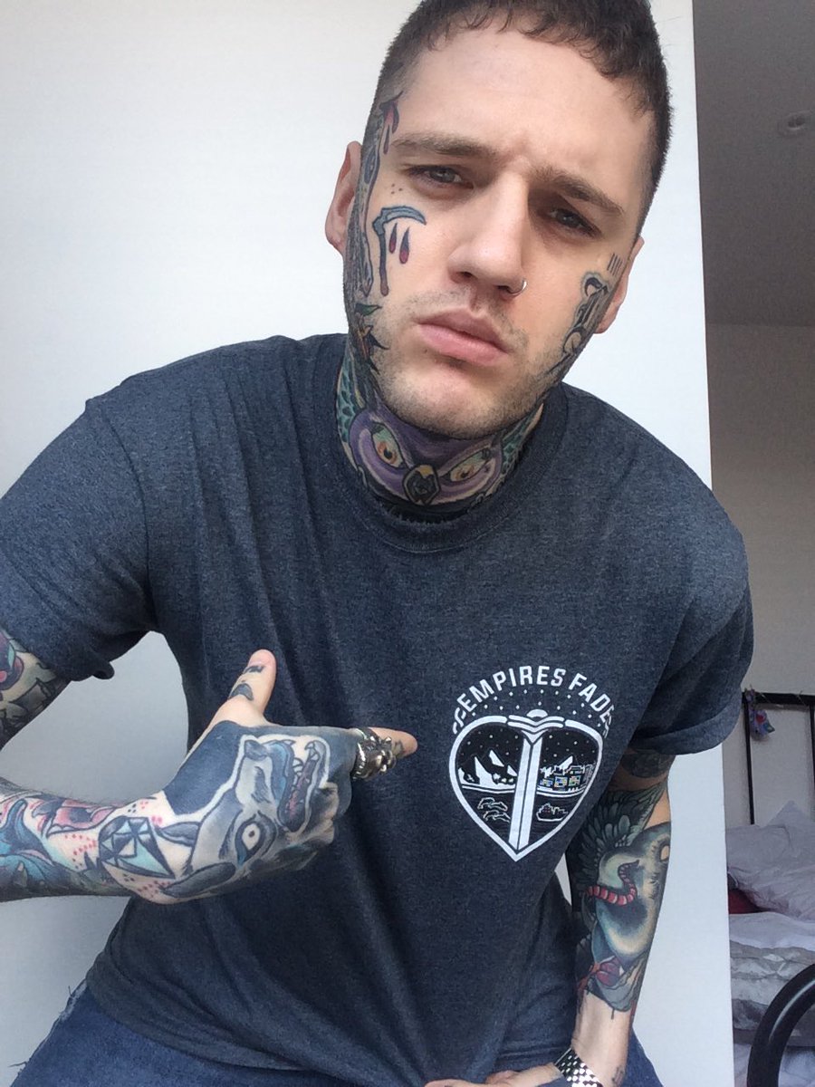 <a href="/EmpiresFade/">Empires Fade</a> sux