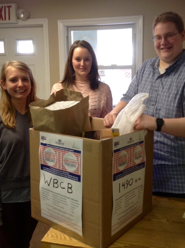chris_ermer's tweet photo. WBCB News Director @creese28 w Alli Wadington and PD @Bob_WBCB. @WBCB1490 doing #OHH2017 Thanks @BCOpportunity, @UWBucks and our WBCB family https://t.co/z8pNDvKB7i