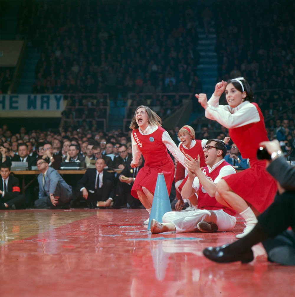 SI Vault tweet media
