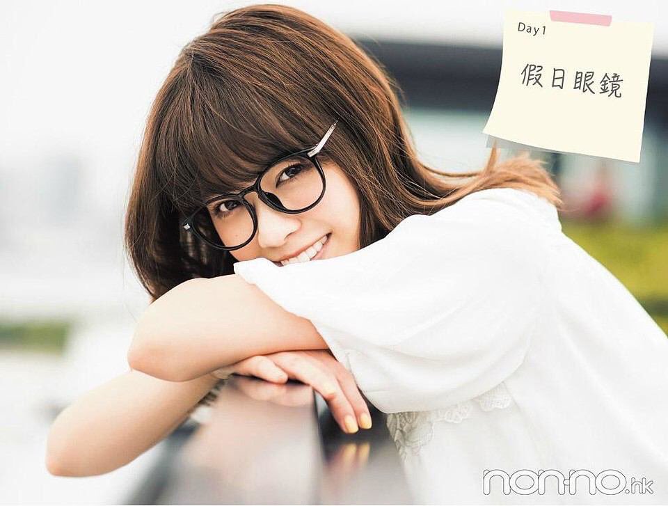乃木坂46 西野七瀬さん着用モデル 眼鏡サングラス カレンダー