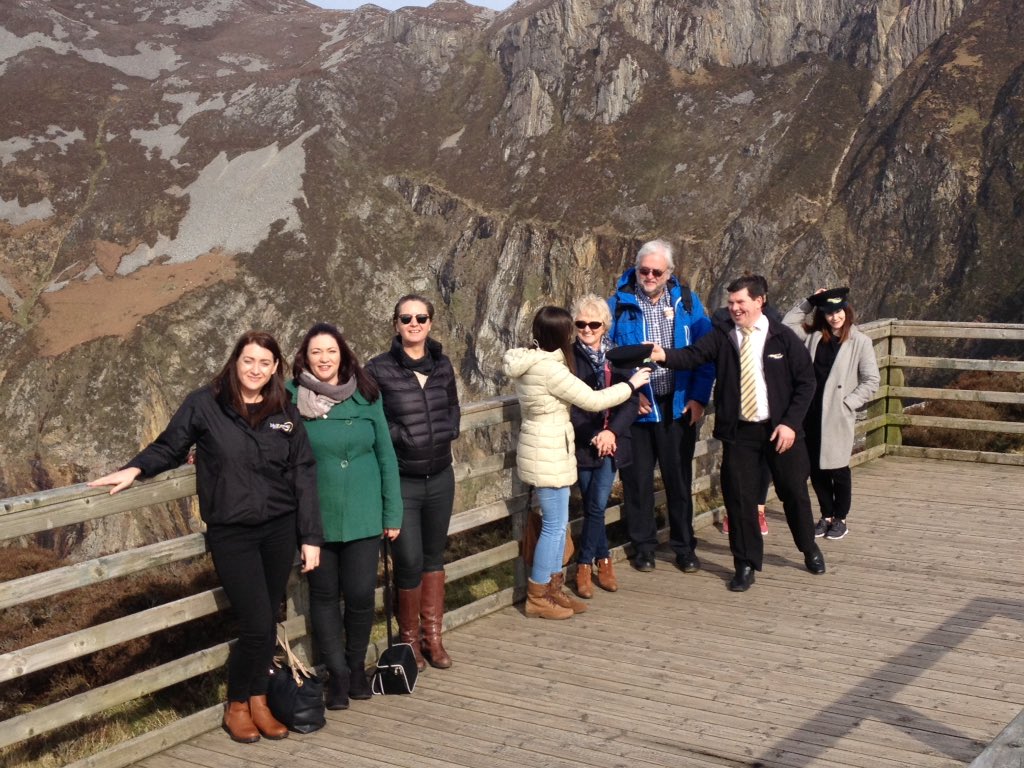 IrishFoodGuide's tweet photo. Beautiful day to be showcasing Donegal to a group of Journalists with @DillonsHotel &amp; @DonegalTours #WildAtlanticWay https://t.co/FE257wxj6A