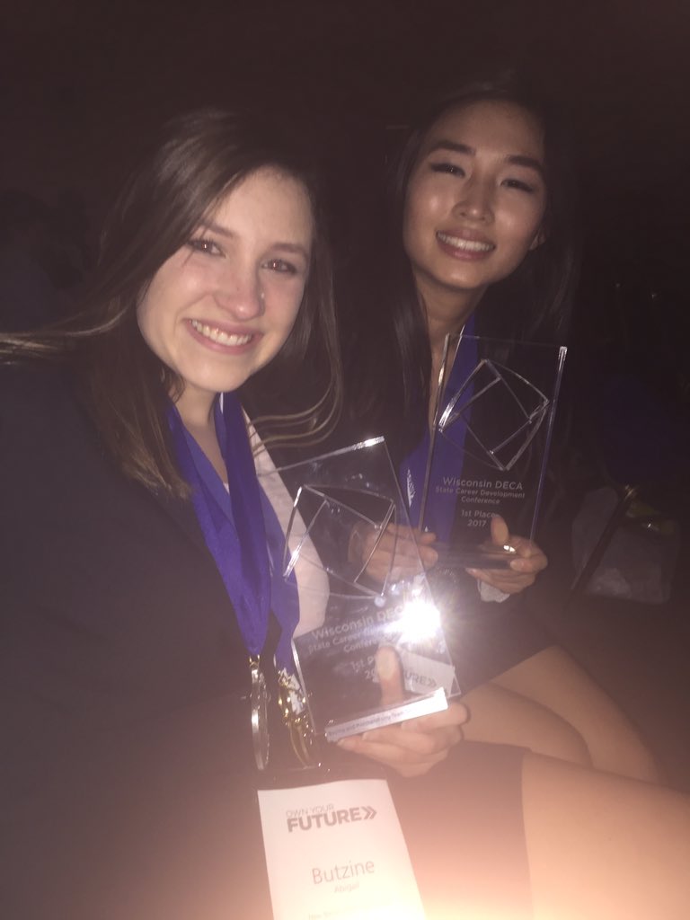 NBWdeca's tweet photo. CONGRATULATIONS FOR 1ST PLACE IN BUYING &amp; MERCHANDISING! State champs and  going to ICDC! 🎉🔹 https://t.co/RLvuWoNfgG