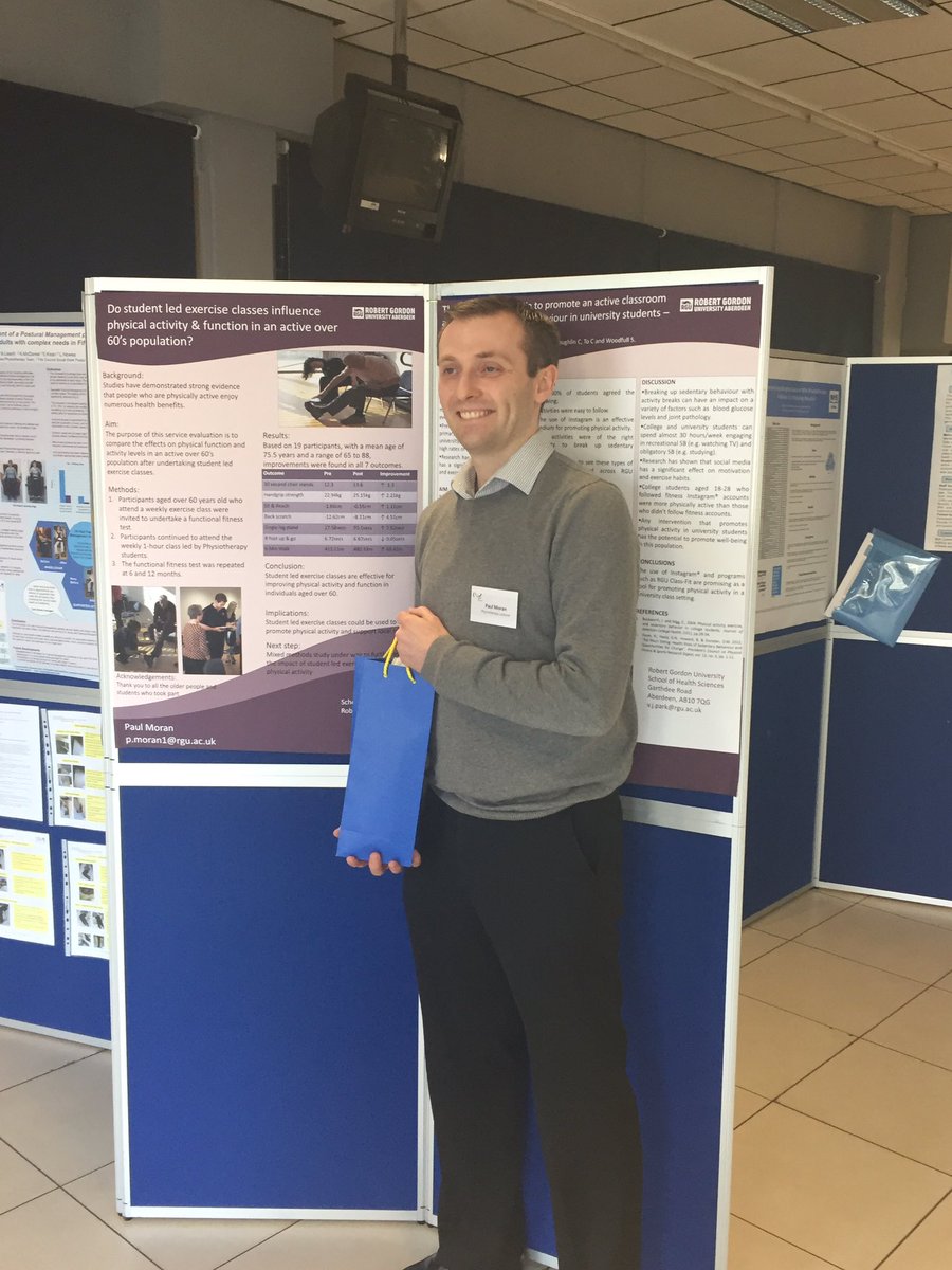 Physio_RGU's tweet photo. Paul Moran.. winner of best poster #cspscot17 @CSPScot @RobertGordonUni https://t.co/fSVRQUEeoG