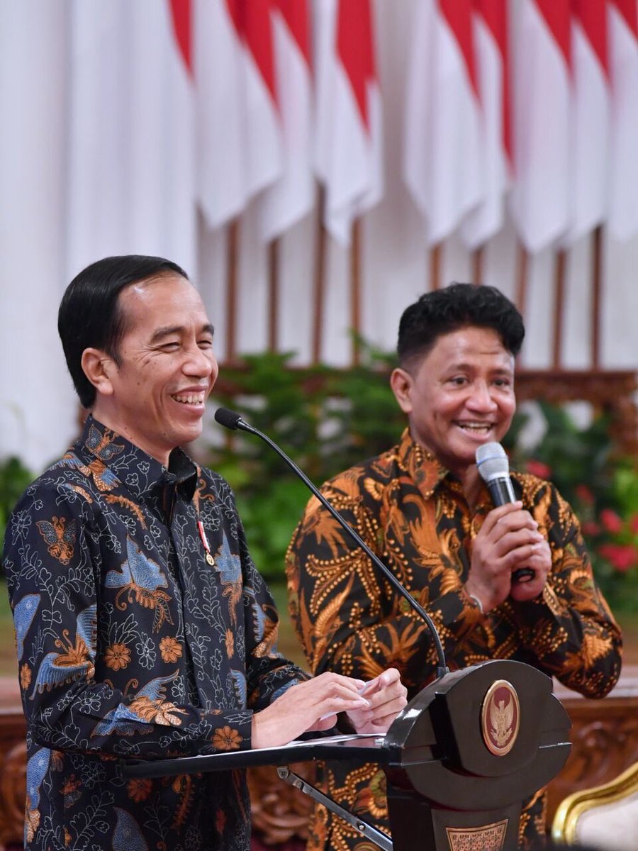 Senang merayakan Hari Musik Nasional di Istana Negara dengan artis-artis, seniman-seniman musik &amp; penyanyi yg saya kenali sejak kecil -Jkw