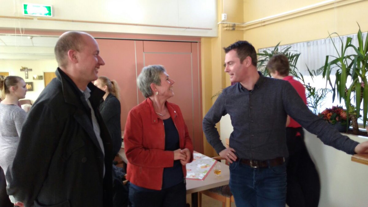 Bestuurder Irma Krieg samen met architect @TonvtHoff van <a href="/BBHDarchitecten/">BBHD architecten</a> en <a href="/SanderBekkema/">Sander Bekkema</a> van <a href="/VanWijnenGroep/">Van Wijnen</a>