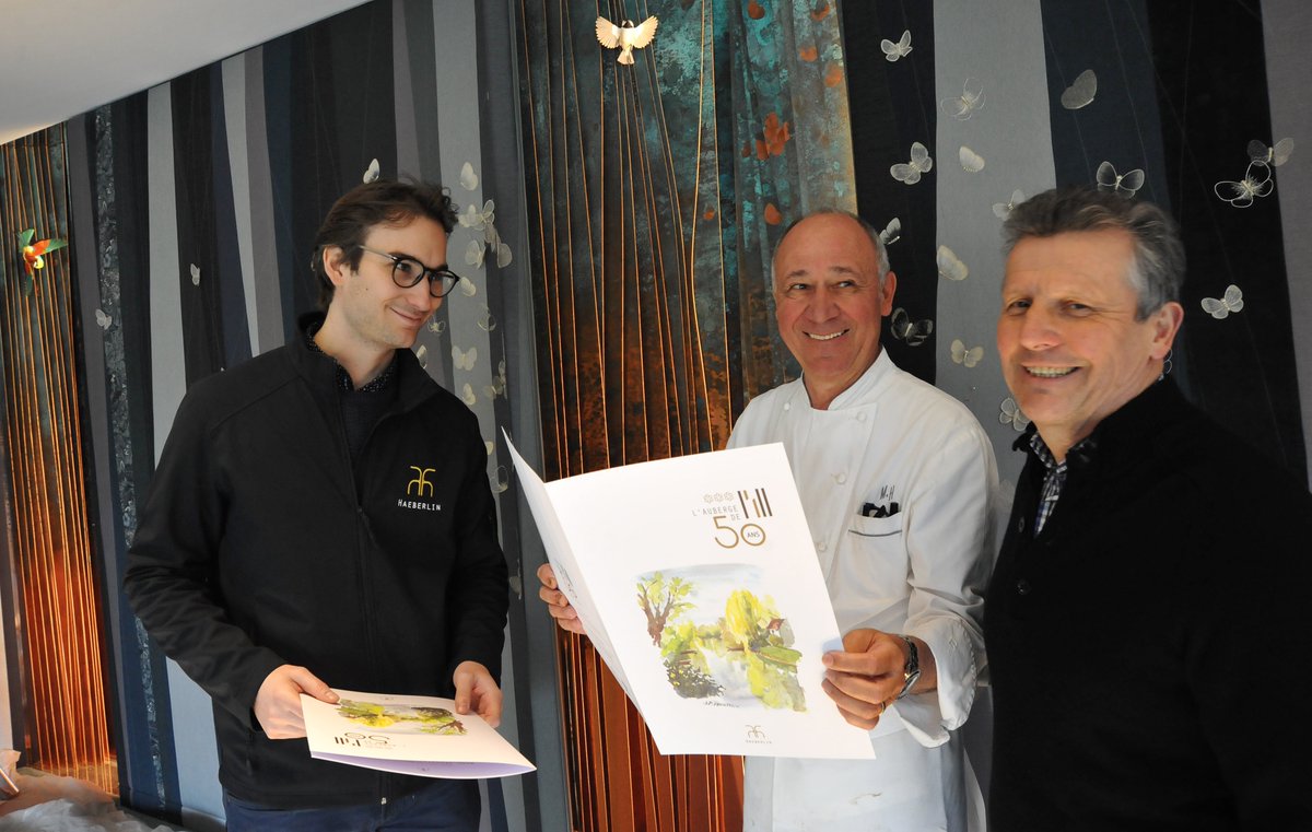 roquejeoffre's tweet photo. La plus grande marqueterie au monde à L’Auberge de l’Ill #Illhaeusern #dnainfos https://t.co/wAZSBW6YNN https://t.co/gtJE986z1c