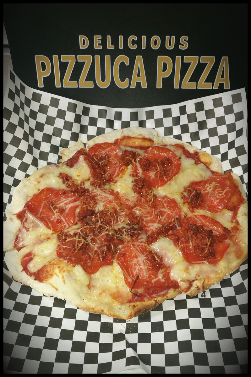 Pizzuca Pizza tweet media