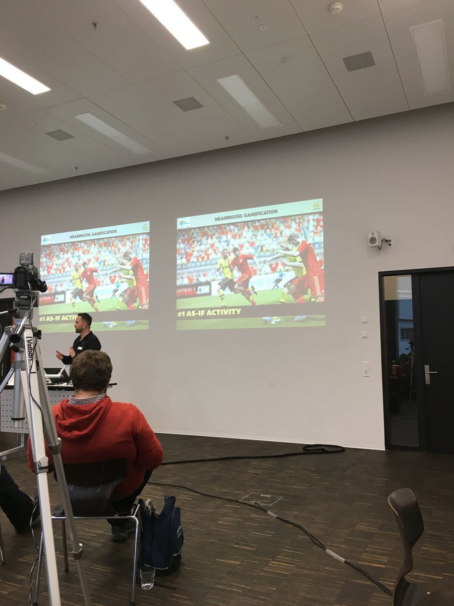 olilang's tweet image. Konstatin Migutsch @ #elabor #gamification @digitallernen