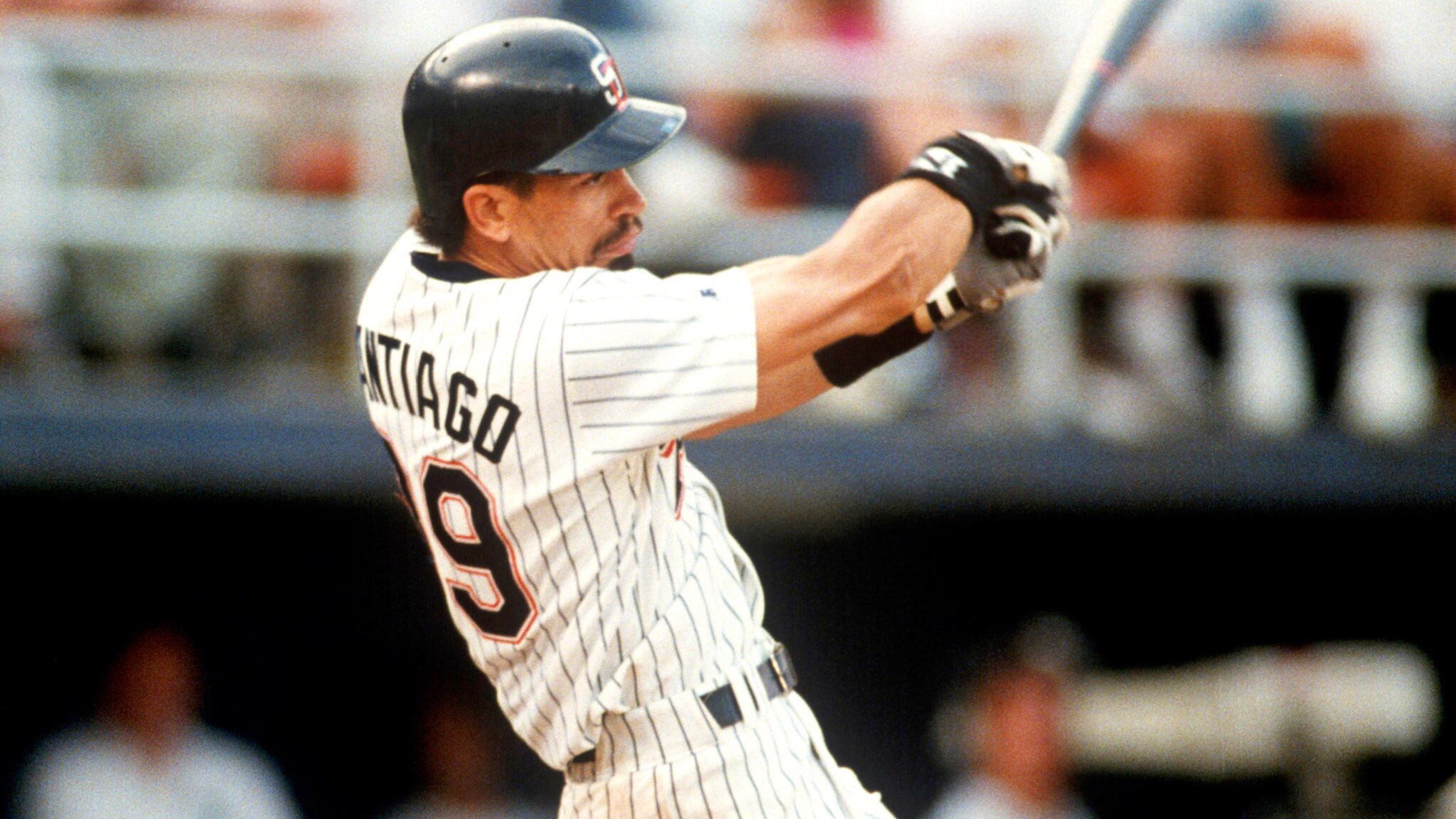 Wishing a very happy birthday to Benito Santiago!  