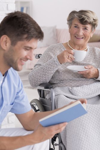 ApprenticeWales's tweet photo. #apprenticeship Care Assistant with @qcareltd #VariousLocations Apply NOW! https://t.co/d5ZoirVpFS Close: 13/03/17 https://t.co/oDsQ2xrvSK