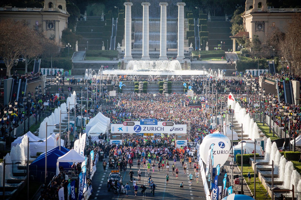 maratobarcelona's tweet image. 39ª edición #ZurichMaratoBCN
20.000 corredores
50% de extranjeros
20% de mujeres
Más de 80 países representados