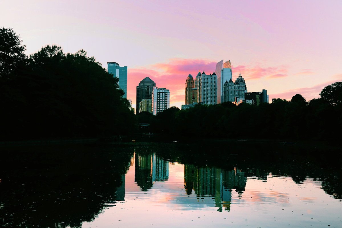 onbondstreet's tweet photo. An up-to-date list of resources for women entrepreneurs in Atlanta. https://t.co/FMk5w84cLu https://t.co/69JwZhFEZz