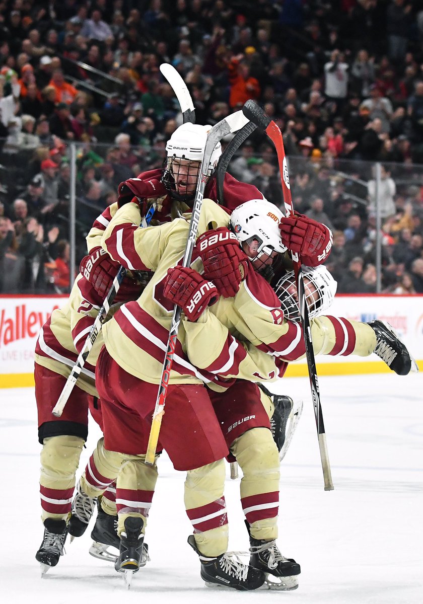 .<a href="/LSHSBoysHockey/">Lakeville South Boys High School Hockey</a> pulls off the upset in the Class AA opener. #OwnTheMoment #THISISWHATWEPLAYFOR @tourney__17 <a href="/Nick_Wosika/">Nick Wosika</a>