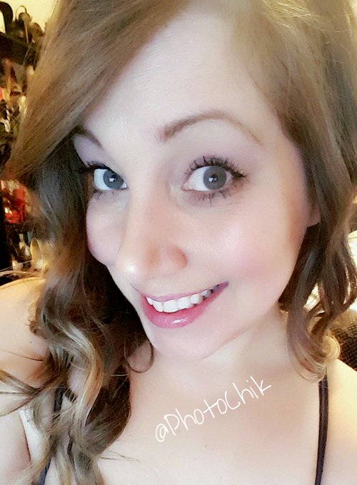 Today's face. I like to switch them up. 😉 https://t.co/ck4ZUkidgP