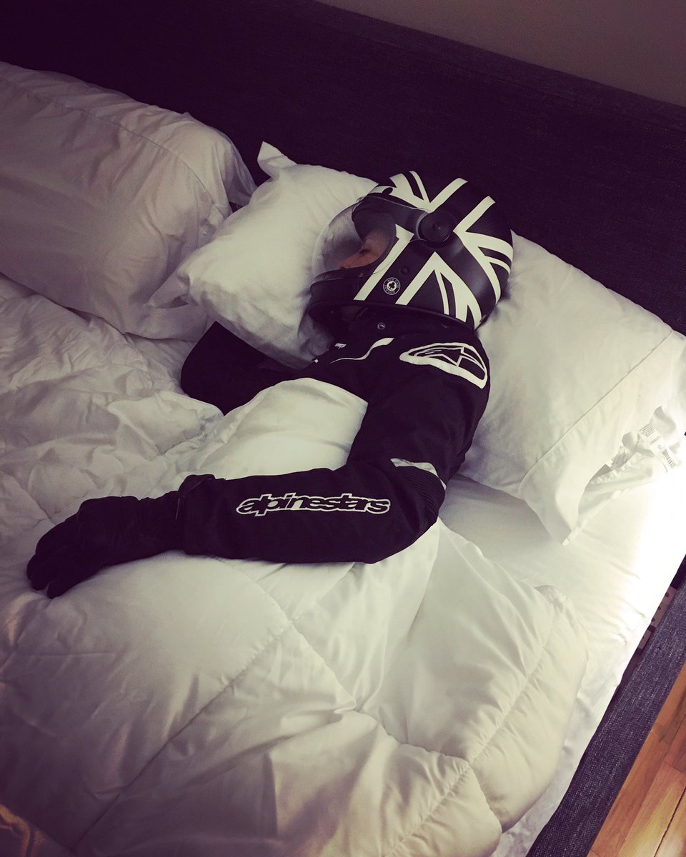 CristyLee09's tweet photo. Made sure to rest up before my #TourDeFL trip 😴😴 #girlswhoride https://t.co/9rZA321qUo