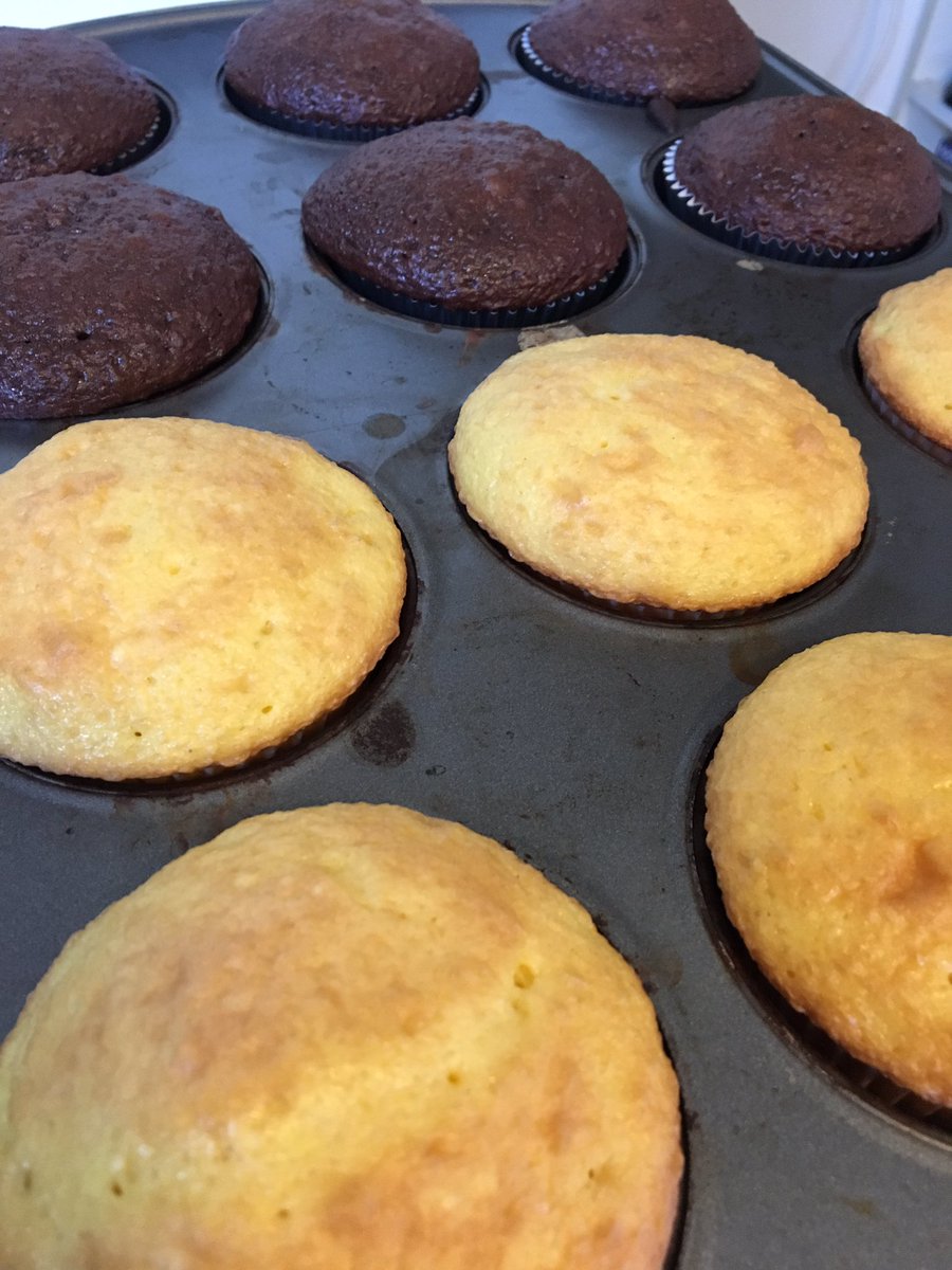 ByteMePGH's tweet photo. #DairyFree or regular? If you can't tell we won't tell. (Unless your diet requires dairy free. Then we'll say they're safe for you.) https://t.co/XvDMmJ11aJ