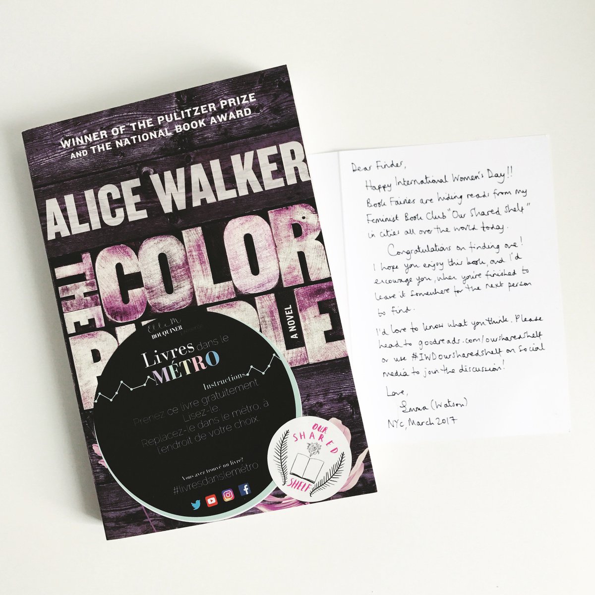 Audree_ElleM's tweet photo. Abonnez-vous + RT pour une chance de gagner #TheColorPurple + la note d'@EmmaWatson #IWDoursharedshelf #livresdanslemétro (QC only/Ven.10pm) https://t.co/EytqUOsjB1