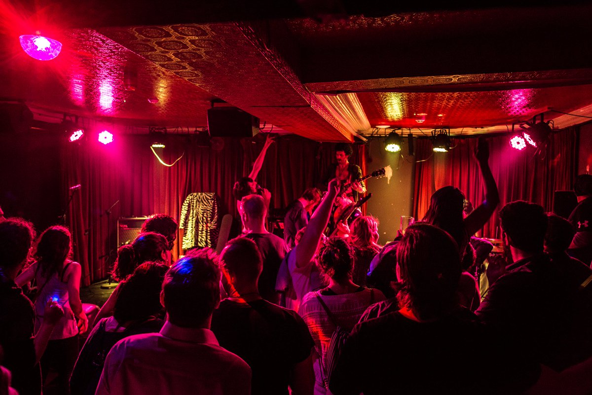 whelanslive's tweet photo. #Tonight Midnight Hour w/ @etcindependent 

Whelan's Upstairs, 23:30 | Free b4 22:30 or guest list: https://t.co/gMCCUHOVuh https://t.co/k6s6dpb0uq