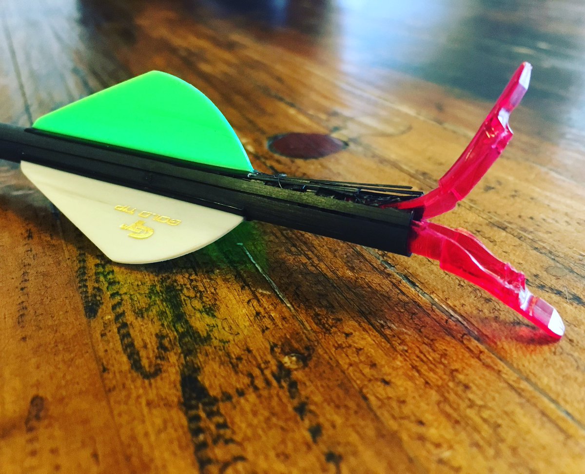 manmindedPC's tweet photo. Feeling on point today. I pulled off my first Robin Hood shot and split my first arrow with the second. Tune in for episode 28 tonight. https://t.co/RxsAIrazt2