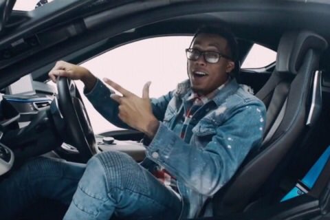 XXL's tweet photo. Premiere: @FlipMajor stunts with strippers and fried chicken in his new "WYKAI" visual https://t.co/OkYMuU4xk6 https://t.co/V1rkXfH16f