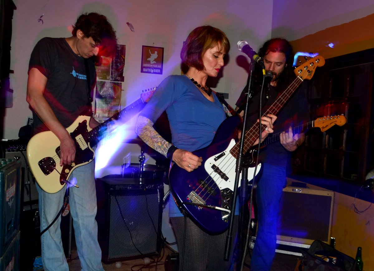 kombaoalado's tweet image. Fotos do #AcordespraRolos na fanpage! fb.com/kombaoalado