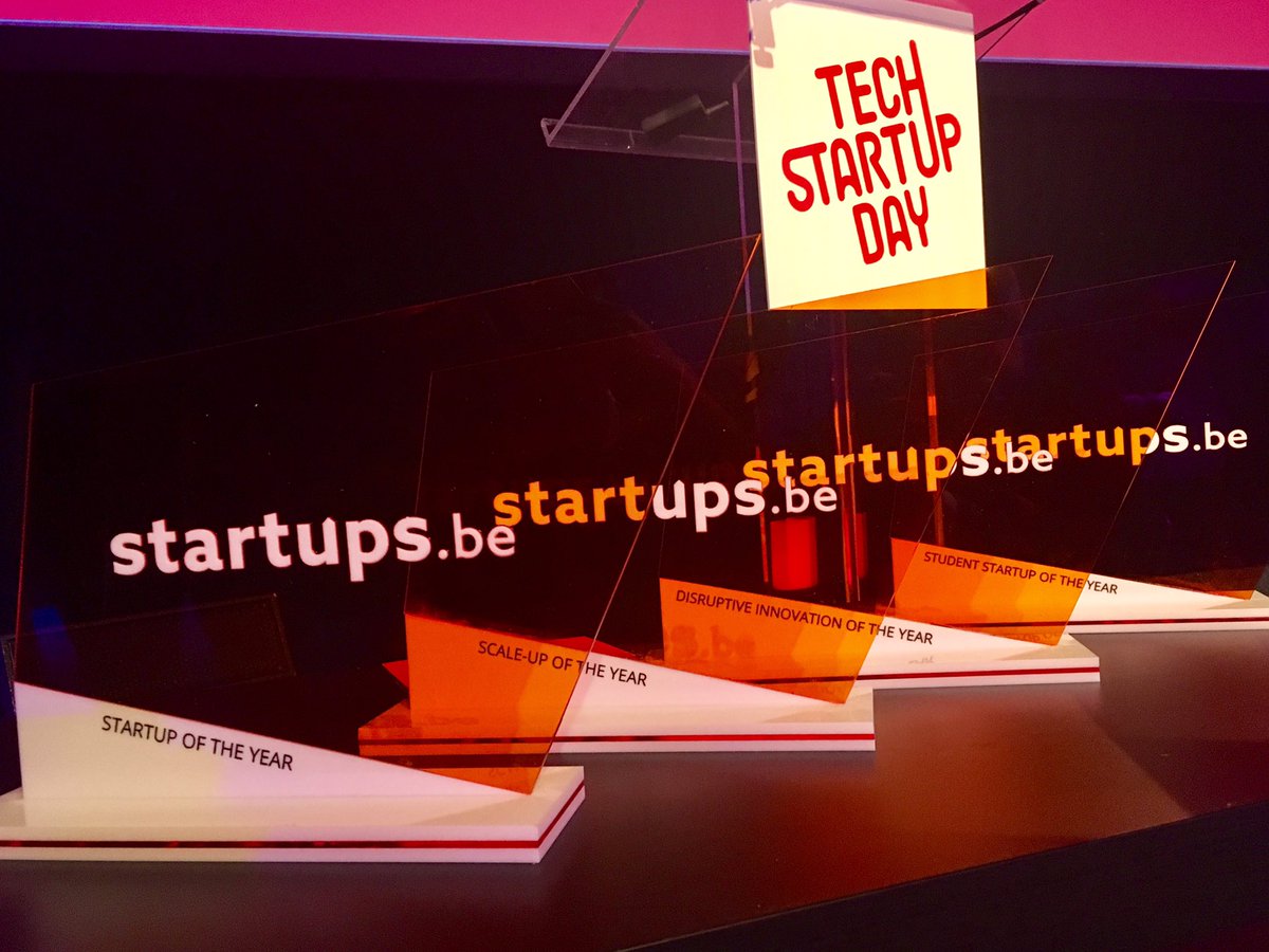 MonarchieBe's tweet photo. Les #startups technologiques belges: des solutions innovantes, des possibilités nouvelles #tsd17 #techstartupday #innovation #BeTech https://t.co/wafcignBJh