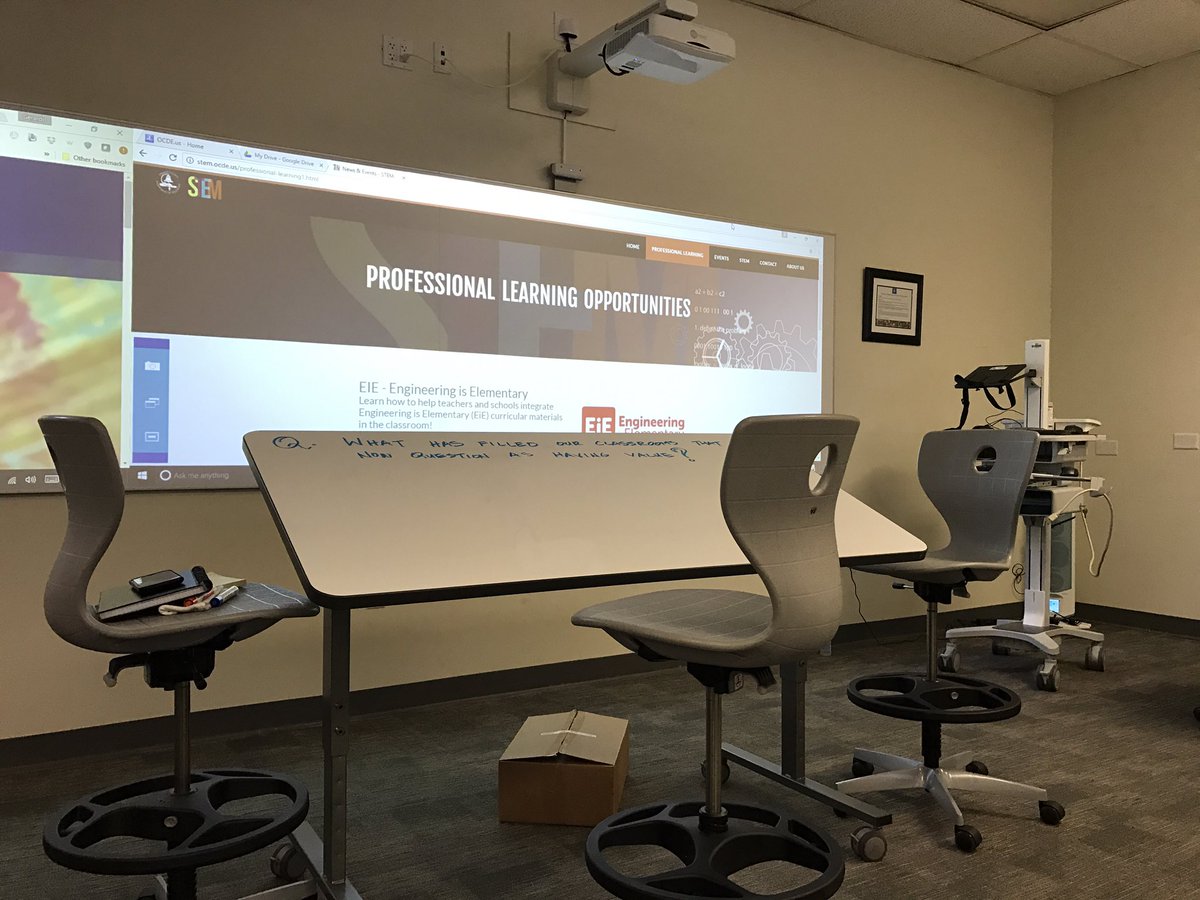 CUHSD_Tech's tweet image. Active Learning spaces at OC Office of Education.