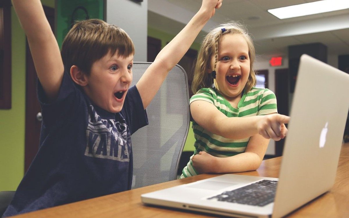 DZoneInc's tweet image. Teaching Children to Code via @ChrisChinch #ZoneLeader bit.ly/2njeiMg #Code #TeachingCode #Agile
