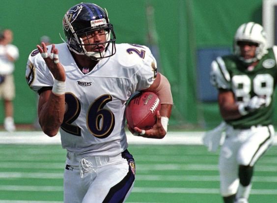 Happy birthday to former safety and NFL Hall of Famer Rod Woodson! He is 52 today! 