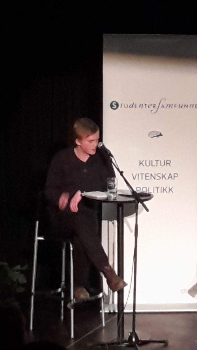 TJOtterstad's tweet photo. Dessverre har @ErDet_ gått på omdømmekurs i regi av SIB Studentliv og er imun mot dårlige bilder :( #SamfDebatt https://t.co/7F8NTuo0mK