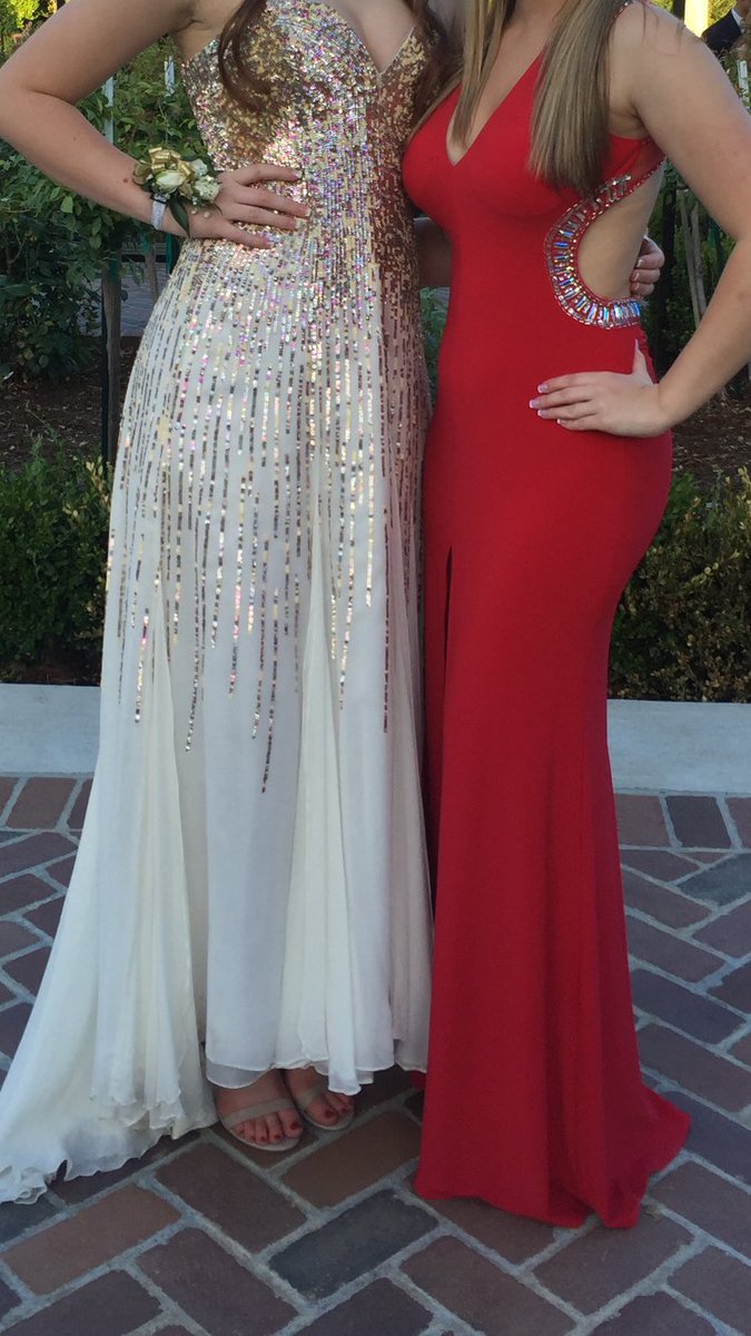 PromSac's tweet image. these two dresses are available to rent dm @paige_talaska for more info!