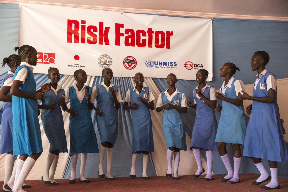 School students performs a risk education song at the <a href="/UNMAS/">UNMAS</a> Risk Factor event in Juba, #SouthSudan. #UNMAS20