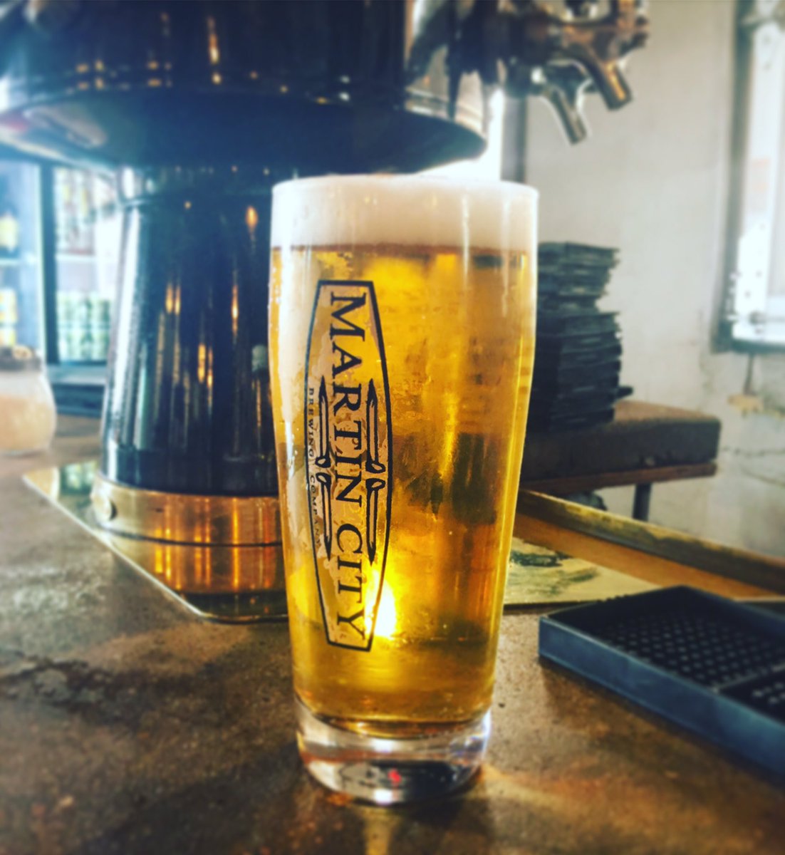 martincitybrew's tweet photo. We've got a new IPA on tap & all profits will be donated to the BMA Foundation! #DanceOffPantsOff 💃 👖 🕺🙌🍻✨😉#BMAFoundation #TapRoom #PubSide https://t.co/mnZ9xpNUjE