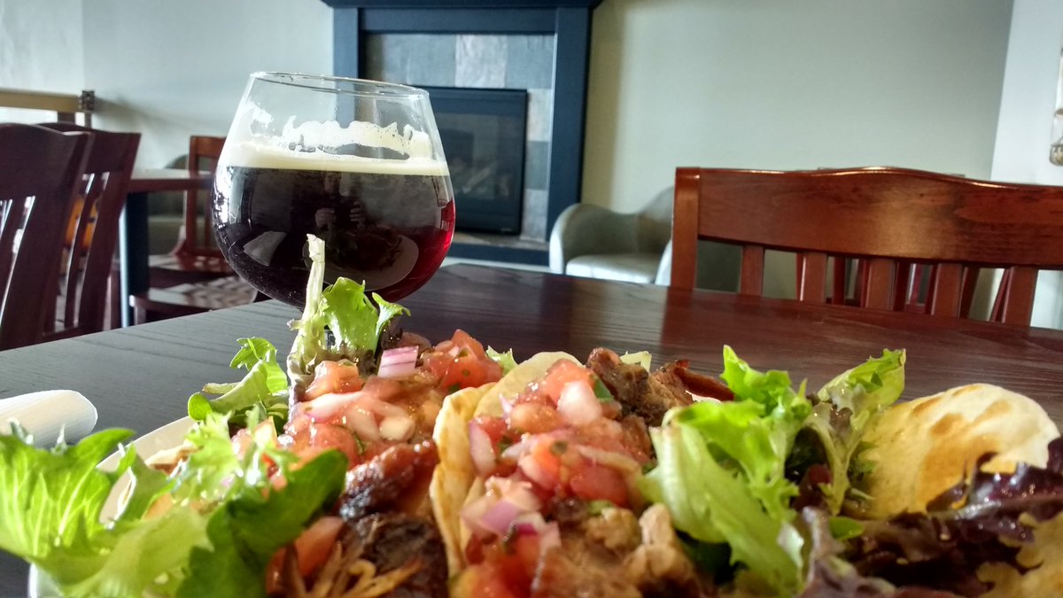 voltzgj's tweet photo. Amazing nitro coffee and beef brisket tacos at @sanduskycoffee https://t.co/AmeHAvqZuG