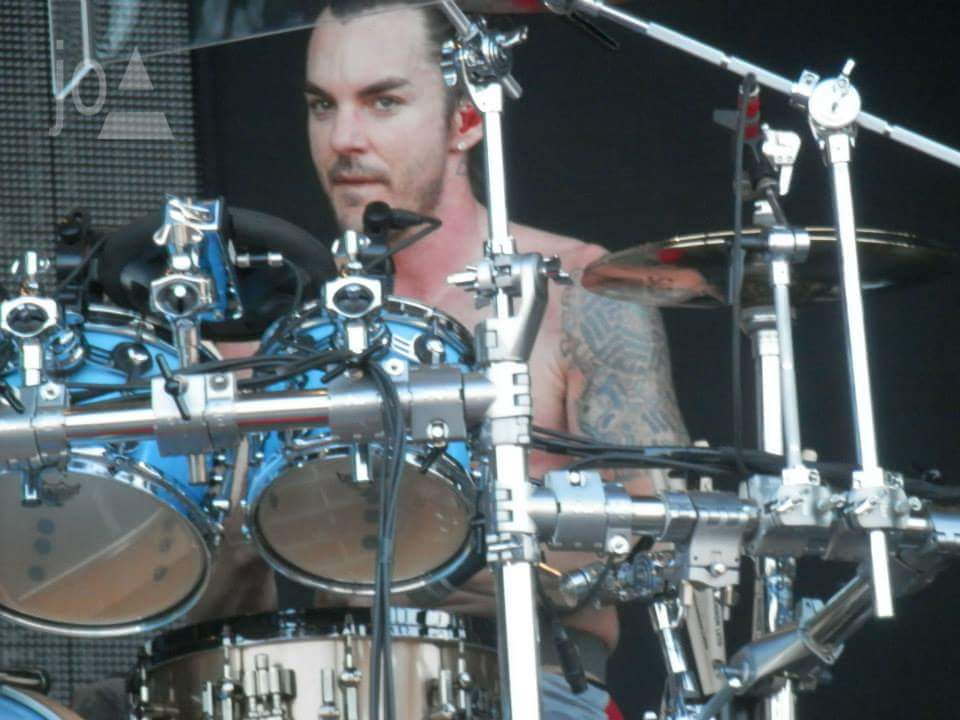 Happy Birthday to the best drummer in the world. The one and only Shannon Leto   