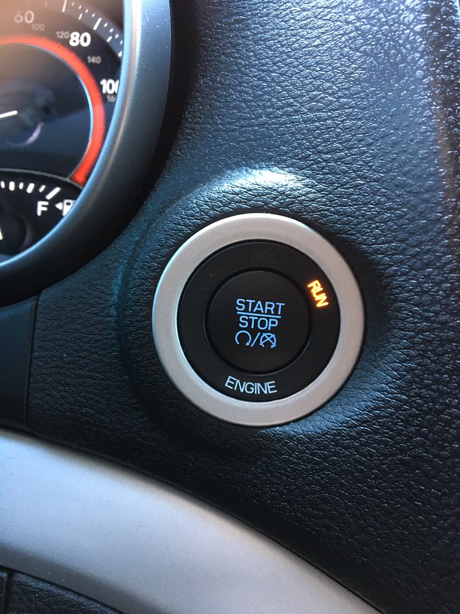 tmd180's tweet photo. Blindly fumbled with my keys trying to find the ignition for longer than I'd like to admit #PushToStartProblems 😔🤦🏻♀️ https://t.co/ukZ3HAY6Z5