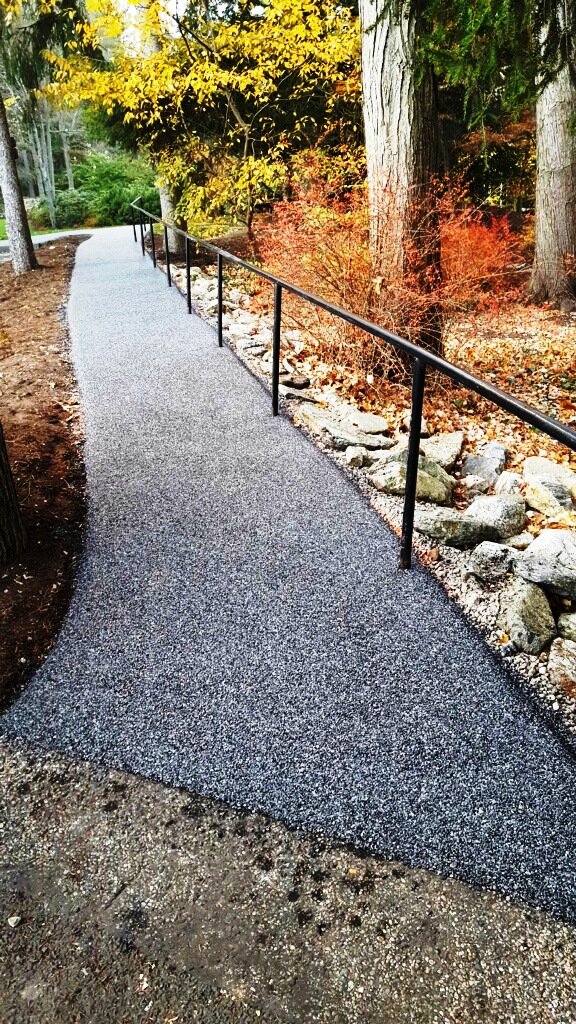 TriStateFlexi's tweet photo. Flexi-Pave is great for paths and walkways #flexipave #sustainable #environment  #paving #ADDesignShow2017 #ADDS #beautiful #permeable https://t.co/oKO4f3JrKy