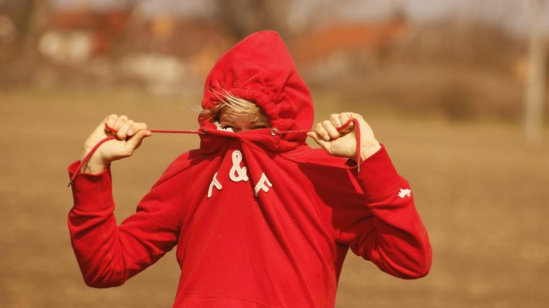 AlphaCurrent's tweet photo. 🏃⏳Read @Bradfwells’ guide to overcoming fear, worry, and procrastination at the #AlphaCurrent blog! https://t.co/E1NIMW6rRI https://t.co/M5E7PlR3Ig