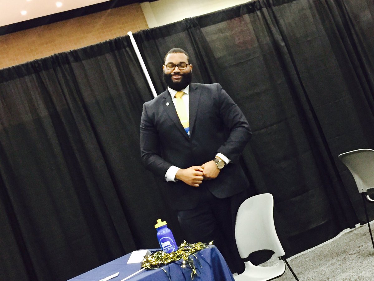 All Day McKay has been doing a phenomenal job chairing <a href="/HRLrecruitment/">UNCG HRL Recruitment</a> ! #ConnectToTheG #TPE2017