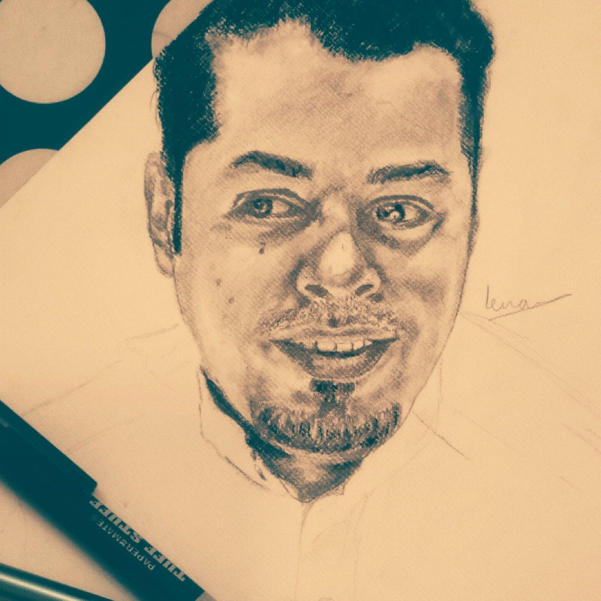 lEENAARTISTE's tweet image. @jsft1