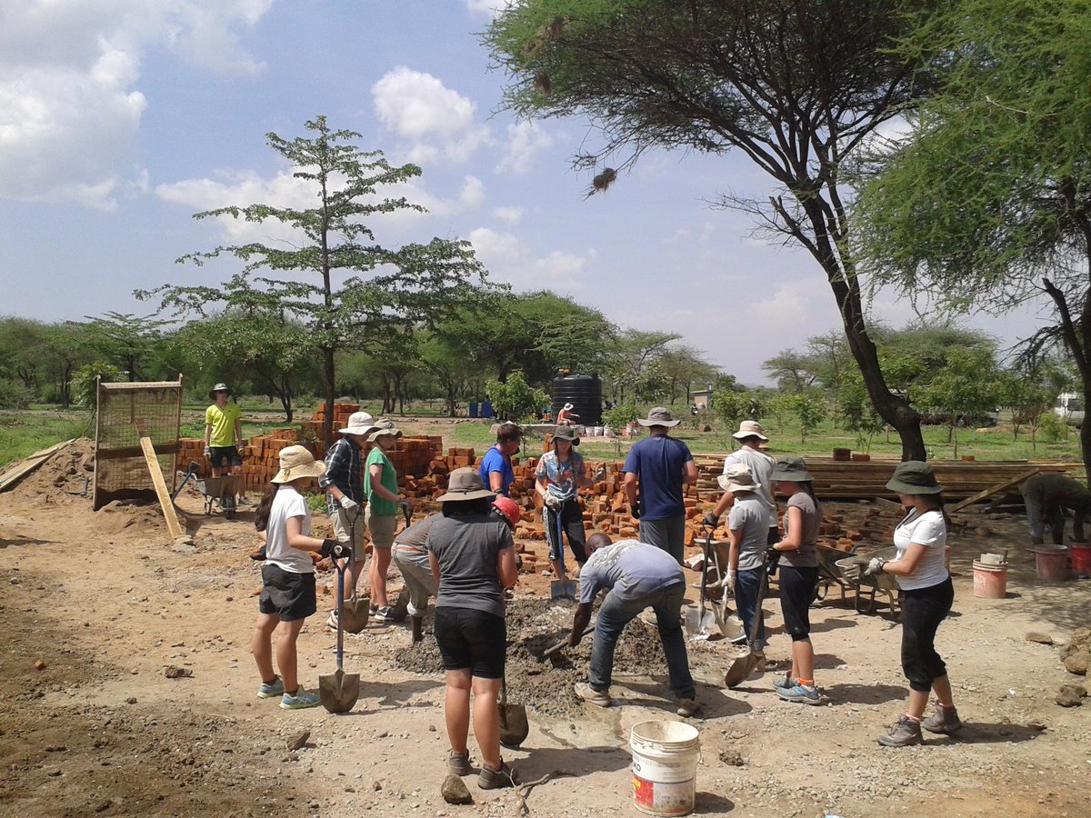 Caroline Troughton (@eisp_tanzania) on Twitter photo 