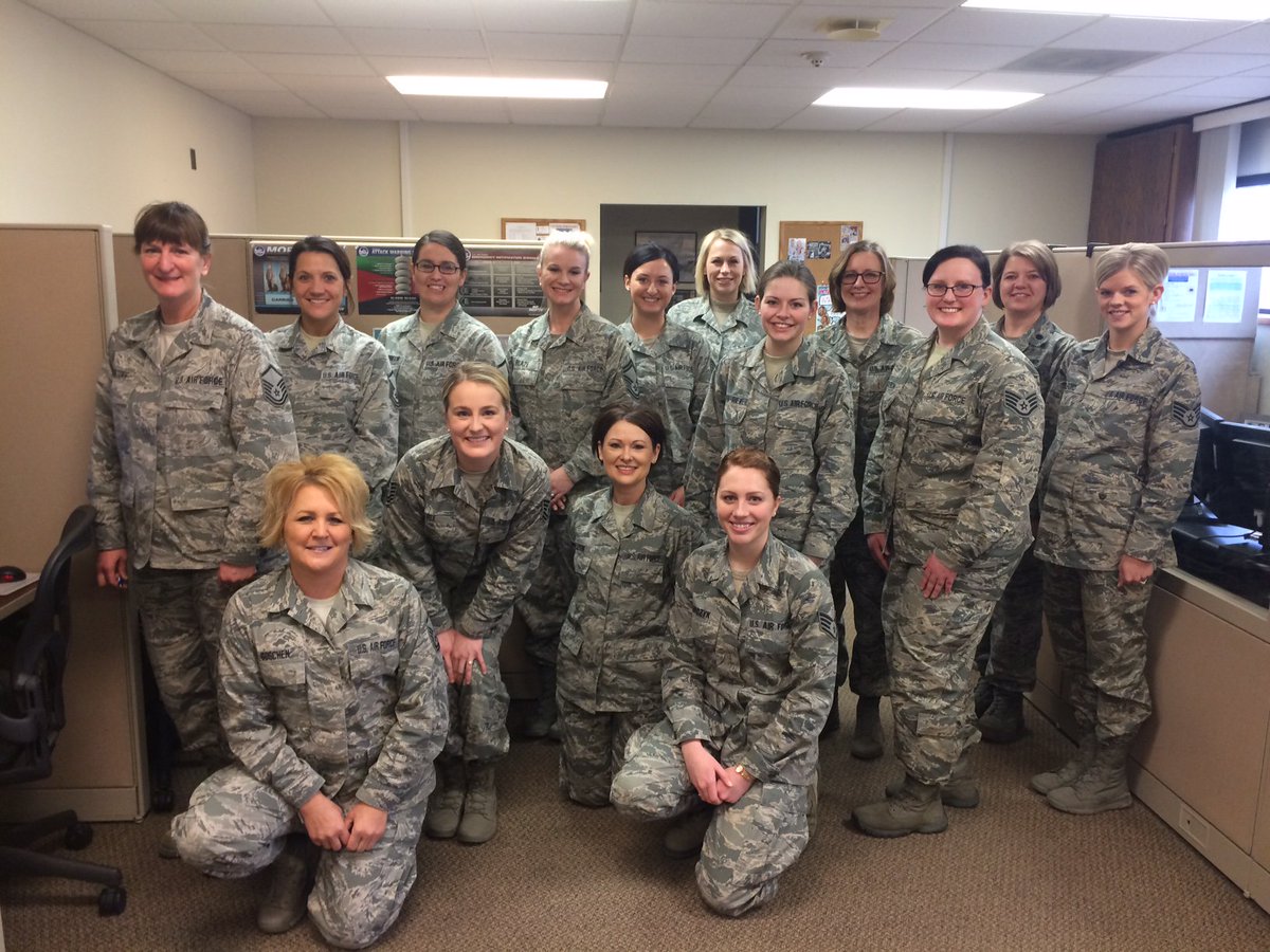 ND_Air_Guard's tweet photo. It's Nat'l Women's History Month!  https://t.co/8AvICBoaaN 
Over 20% of the NDANG is comprised of women!  Here's just a few making history! https://t.co/cuhCvfFeDA