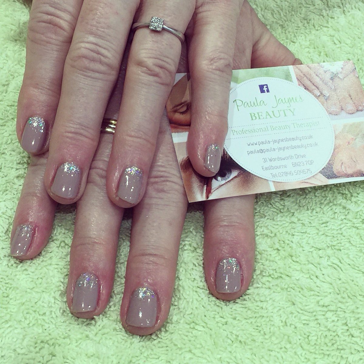 PJBeauty1's tweet photo. Colour Field Fox with silver glitter to add a bit #sparkle #shellac #cnd #chipresistant #highgloss #pjbeauty https://t.co/0J04dVyHBN https://t.co/1G47howMFk