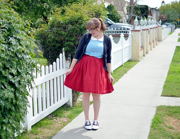 Wearing red on the blog today for a belated #IWD2017 post: room334.com/2017/03/a-bela… #ootd