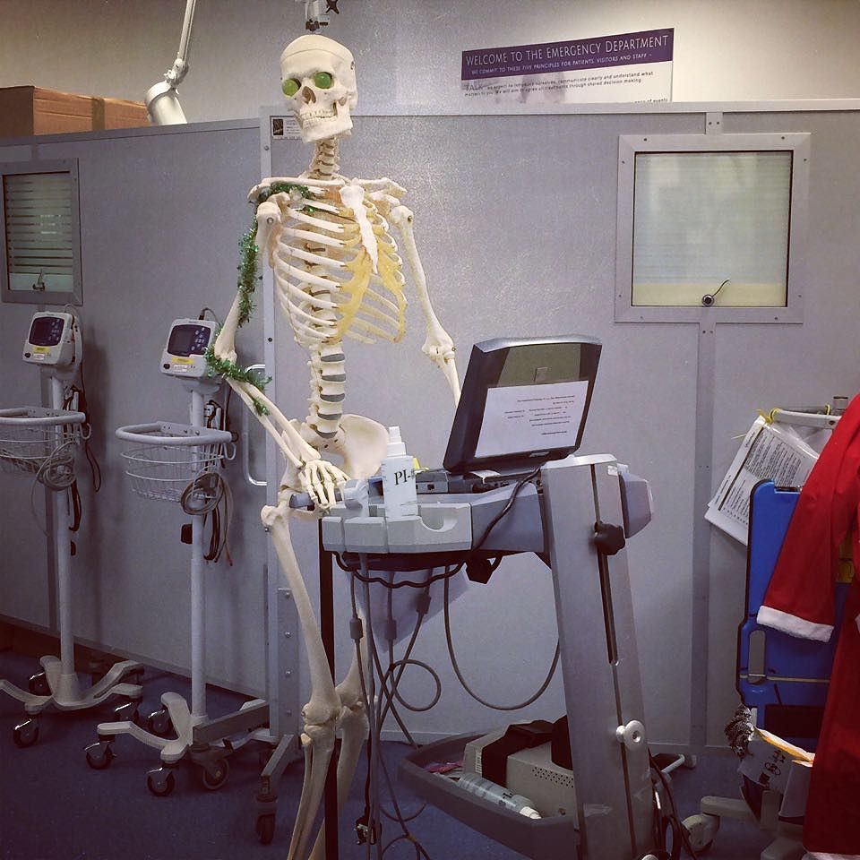 EdinburghEM's tweet photo. Don't work yourself to the bone! Come and join teamED. Fellow posts now advertised with de… https://t.co/8QS0E2OUML https://t.co/7LnXEG6Jw1
