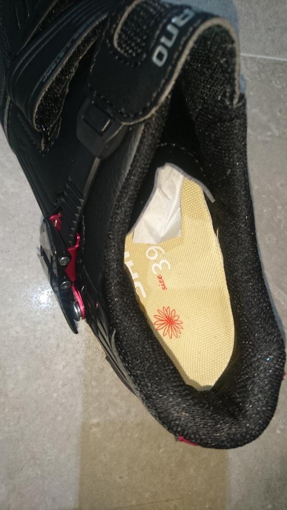 SarahPain4's tweet photo. New shoes!! Phew. Good job they have a pink flower on the inside so that I know they're for girls #whypink https://t.co/VrSK7Nv6Yp
