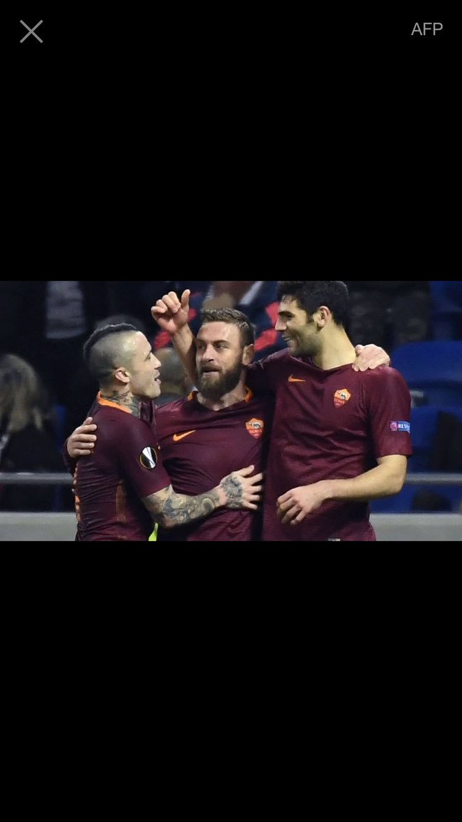 Blijken we een staatssecretaris te hebben die bij AS Roma voetbalt..