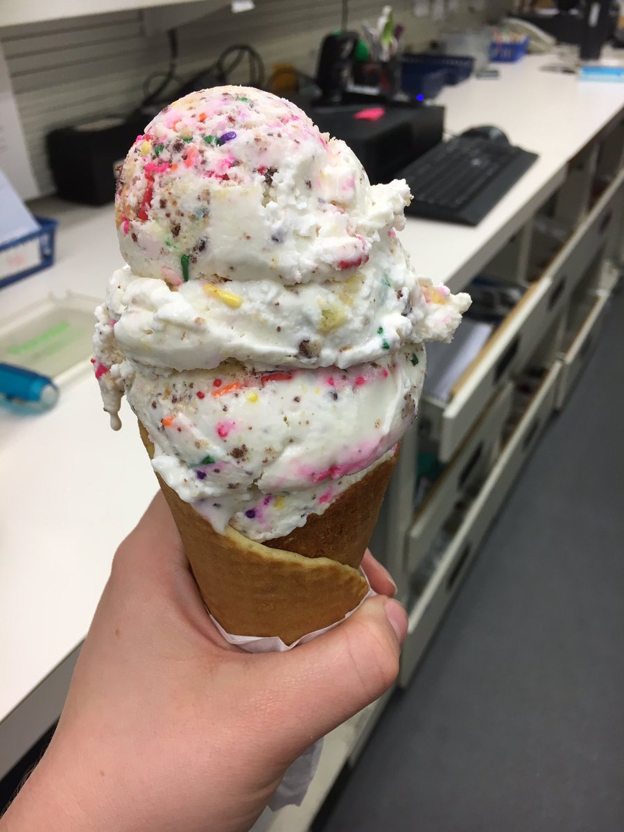thehappyrph's tweet photo. Working at your alma mater has its perks!  Thanks @DaveandAndys #H2P https://t.co/ePGEjQC1V6